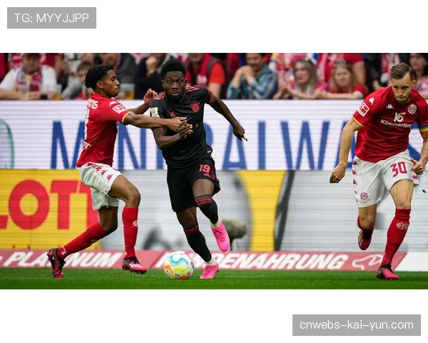 美因茨门将岑特纳伤缺,二门临危受命保级压力骤增 美因茨门将岑特纳伤缺,二门临危受命保级压力骤增