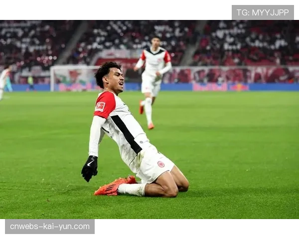 赛前发布会，法兰克福主帅拒绝评论关于本队禁区外射门效率联赛垫底的数据